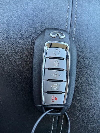 2024 INFINITI QX60 LUXE