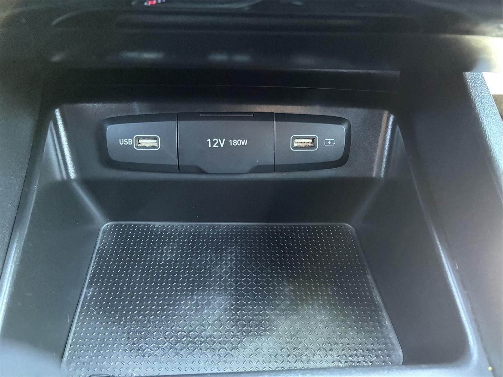 2023 Hyundai Santa Cruz SE