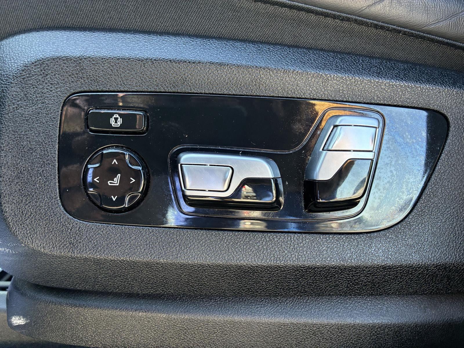 2021 BMW X7 ALPINA XB7