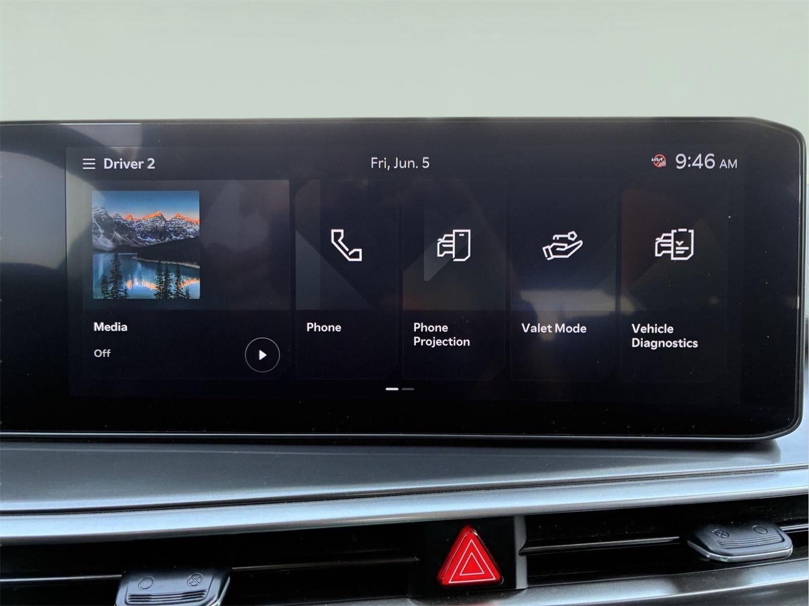 2025 Kia Sorento X-Line EX