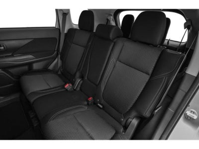 2020 Mitsubishi Outlander SE