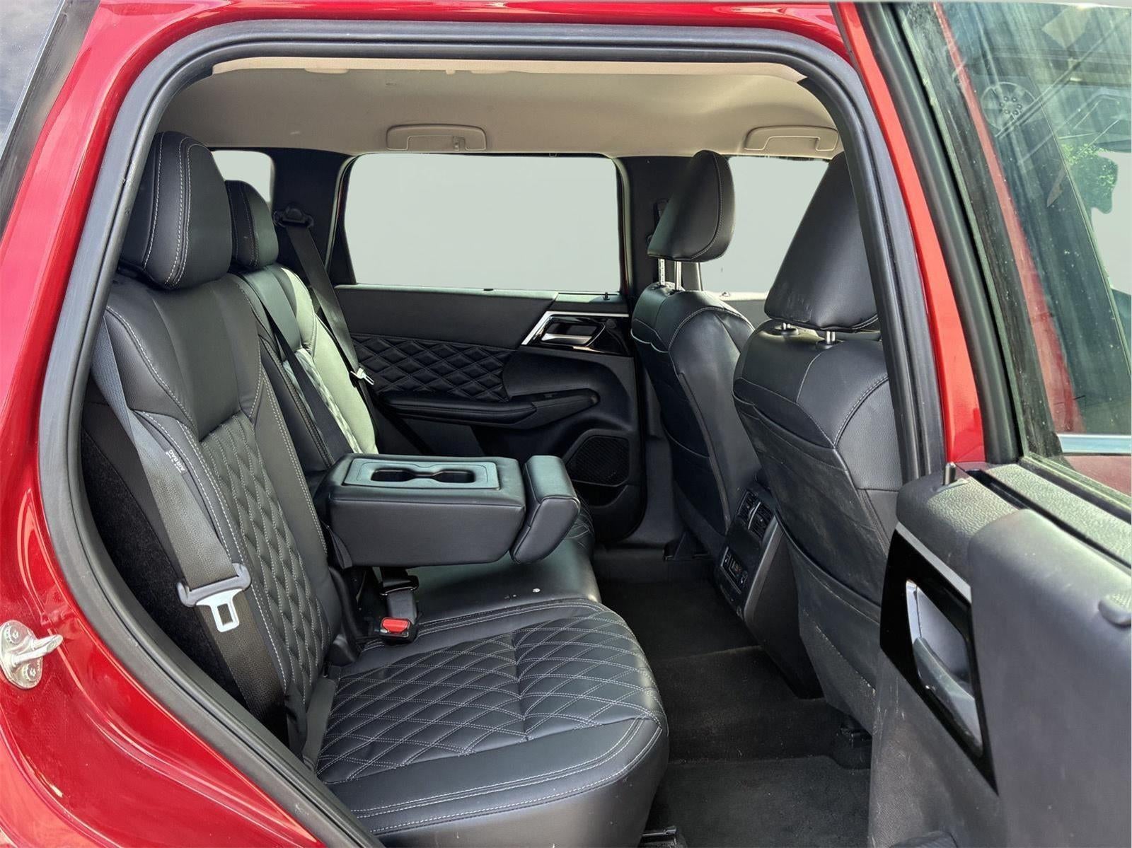 2023 Mitsubishi Outlander SEL
