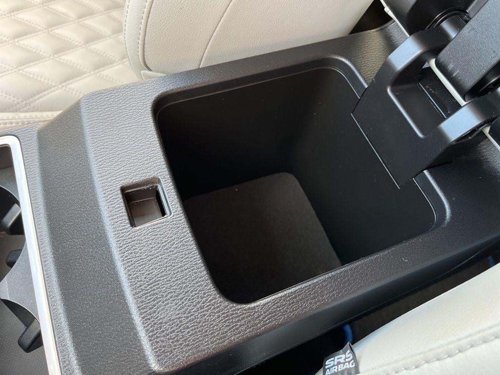 2023 Mitsubishi Outlander PHEV SEL