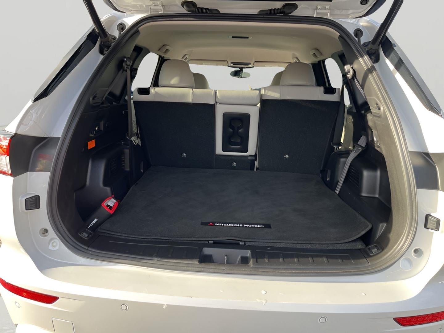 2023 Mitsubishi Outlander PHEV SEL