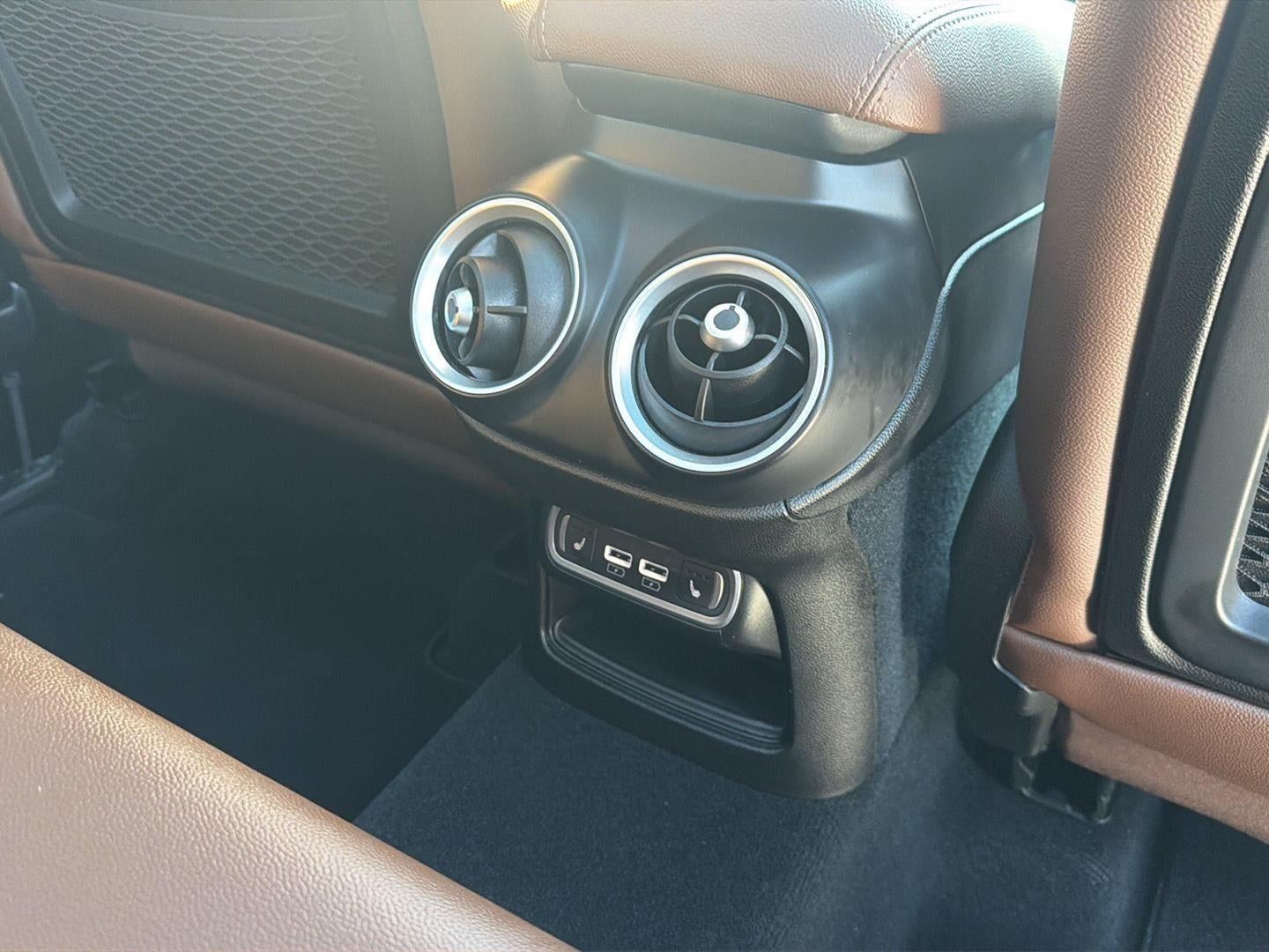 2024 Alfa Romeo Stelvio Ti