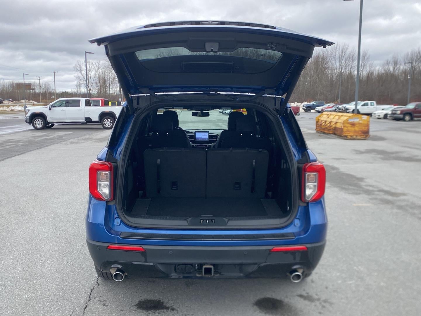 2023 Ford Explorer ST-Line