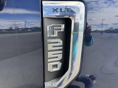 2022 Ford Super Duty F-250 SRW XLT
