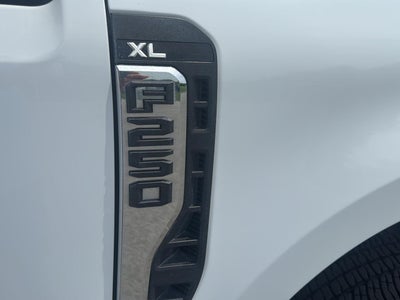 2023 Ford Super Duty F-250 SRW XL