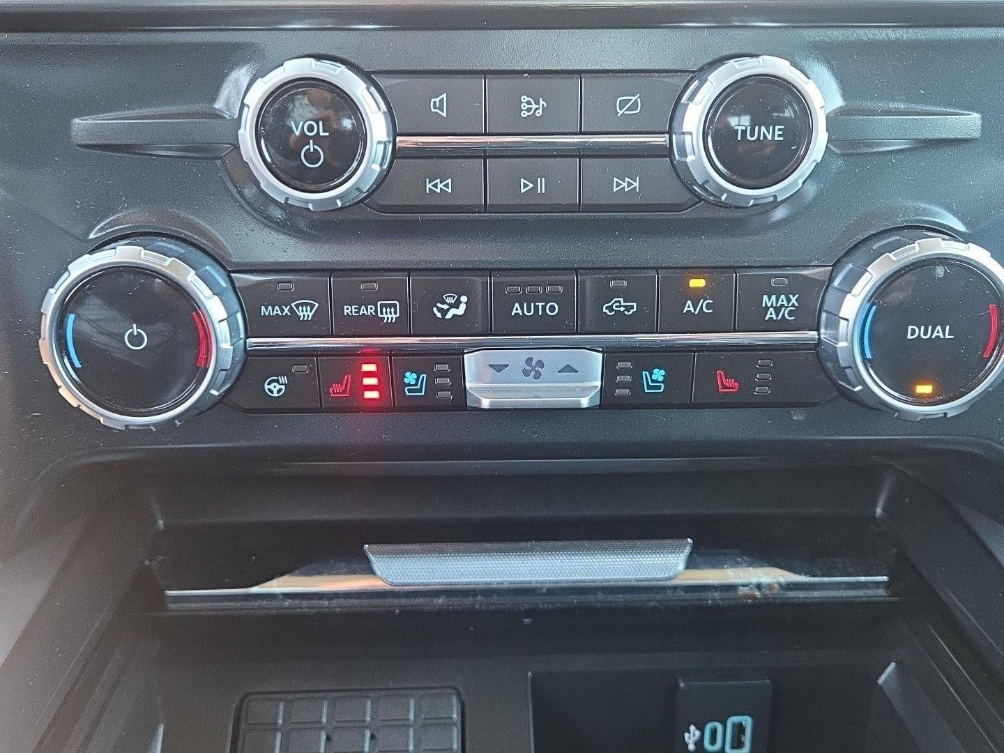 2023 Ford Super Duty F-350 Lariat