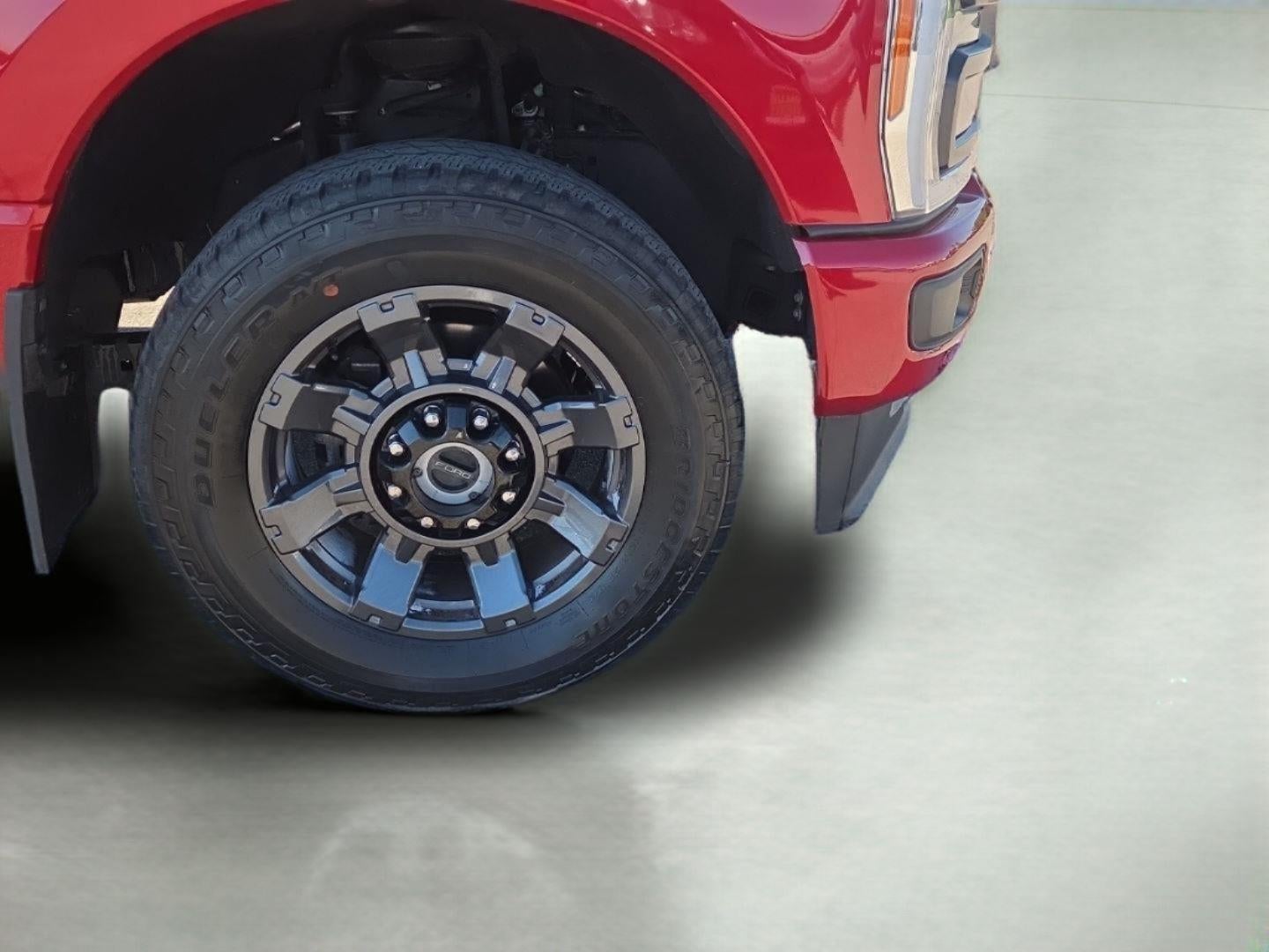 2023 Ford Super Duty F-350 Lariat