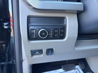 2025 Ford Super Duty F-350 SRW Platinum