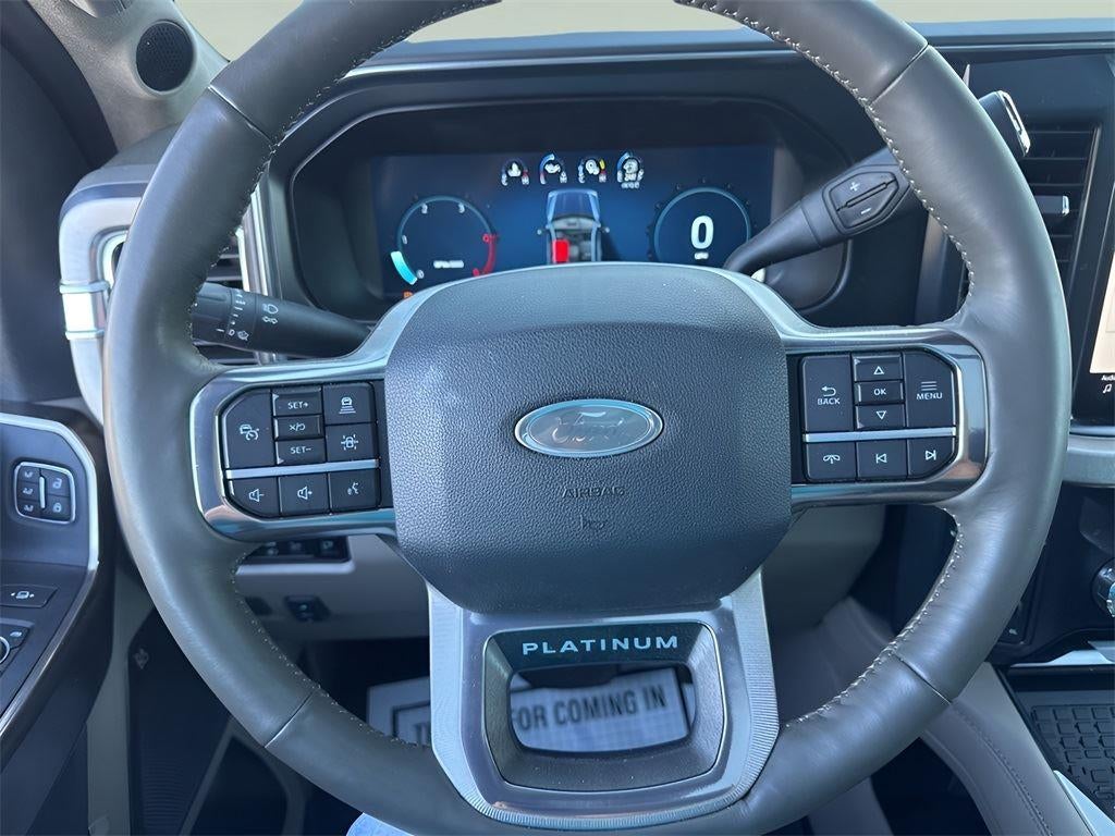 2025 Ford Super Duty F-350 SRW Platinum