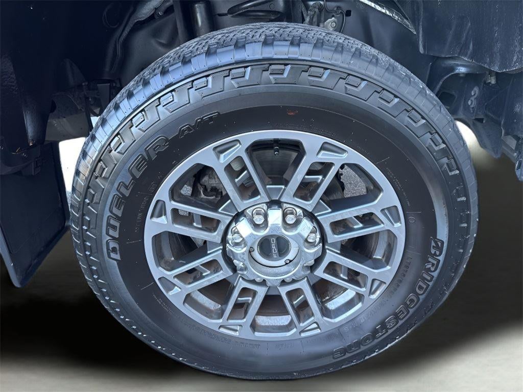 2025 Ford Super Duty F-350 SRW Platinum