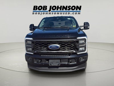 2023 Ford Super Duty F-350 Lariat