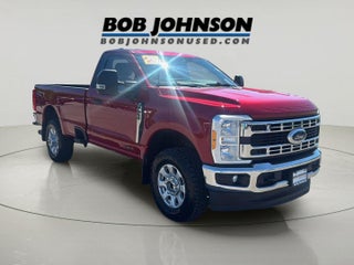 2023 Ford Super Duty F-350 XLT