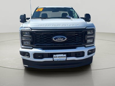 2025 Ford Super Duty F-350 SRW XL