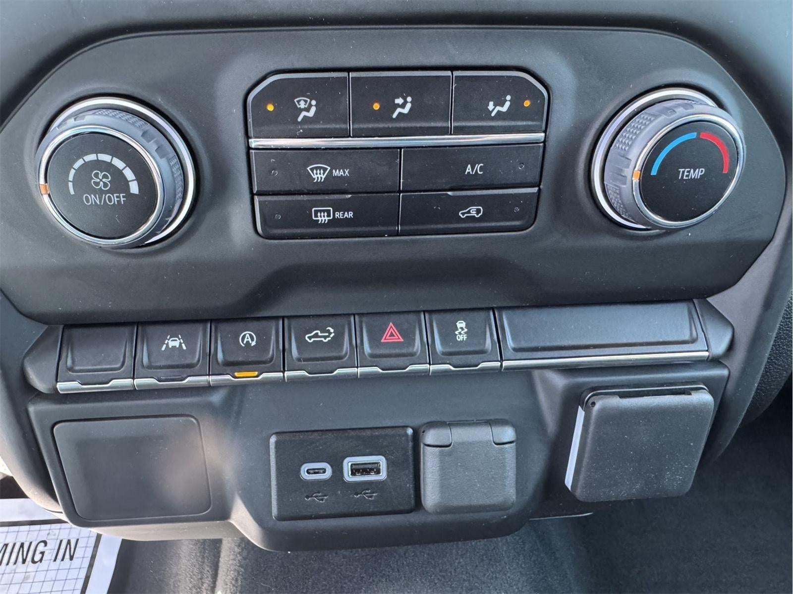 2025 Chevrolet Silverado 1500 Custom