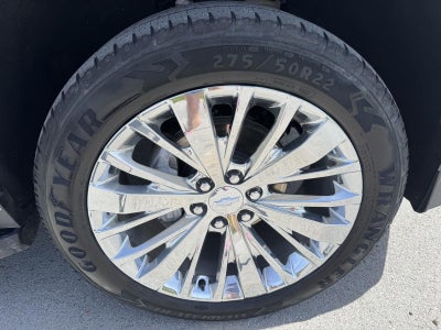 2025 Chevrolet Suburban LS