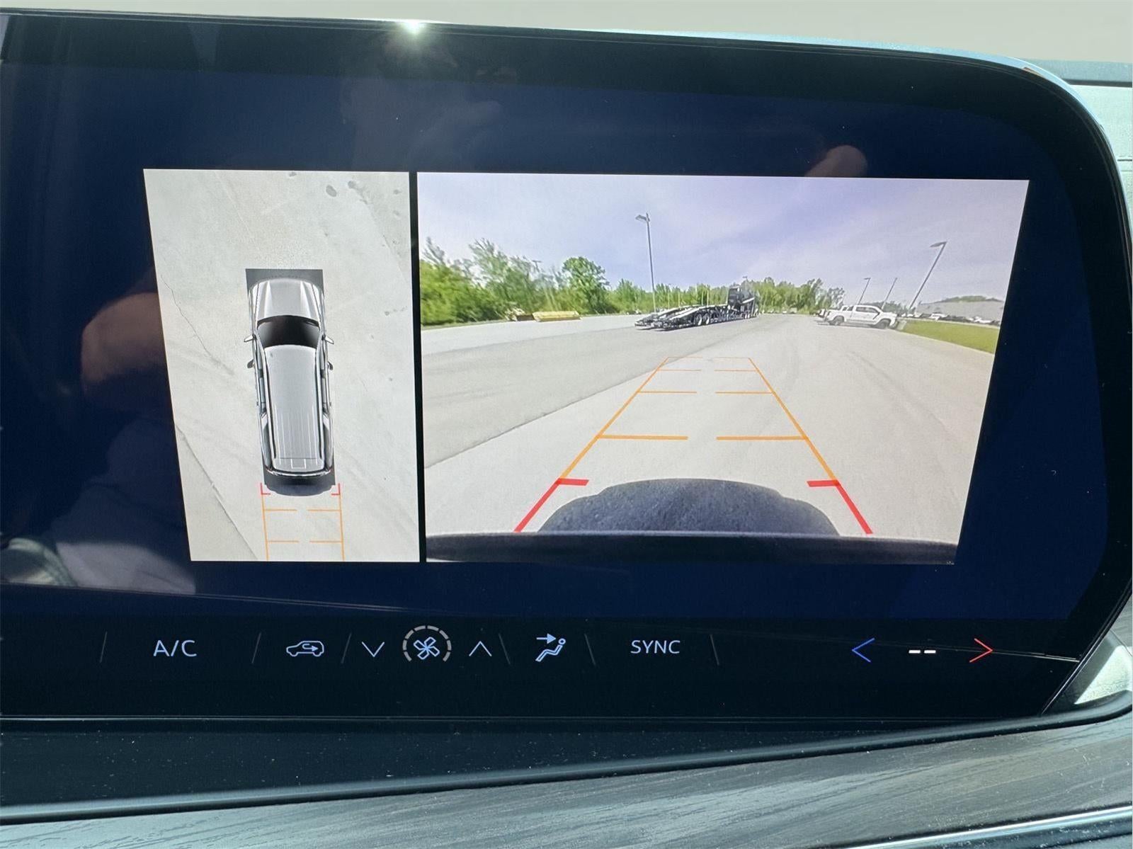 2025 Chevrolet Suburban LS
