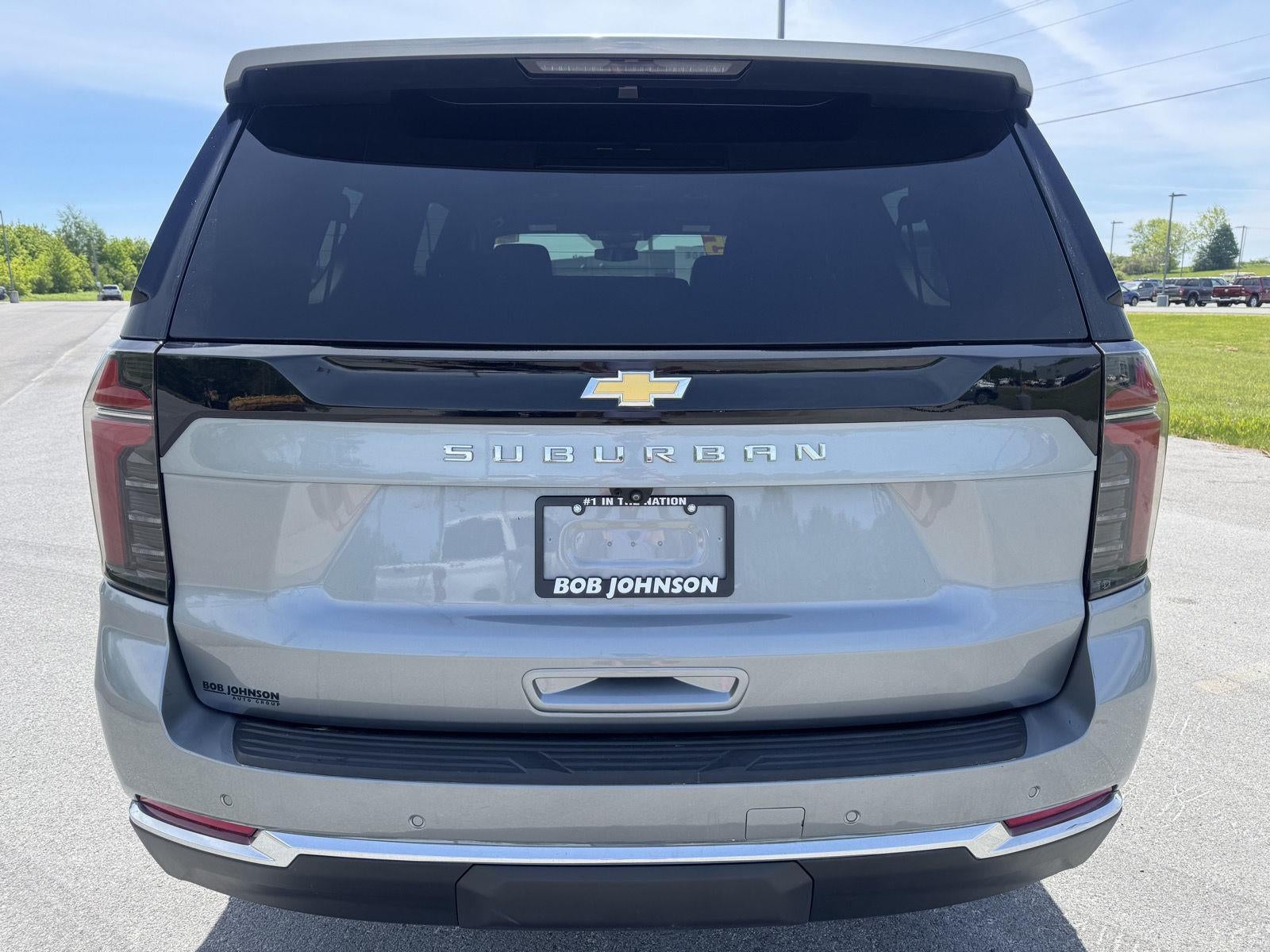 2025 Chevrolet Suburban LS