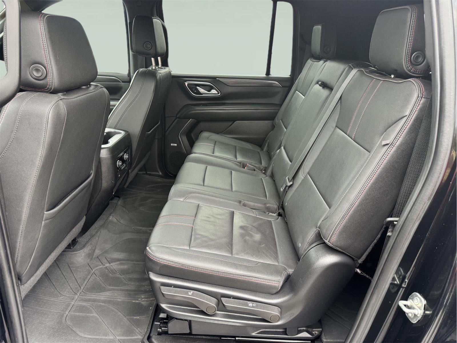 2022 Chevrolet Suburban RST