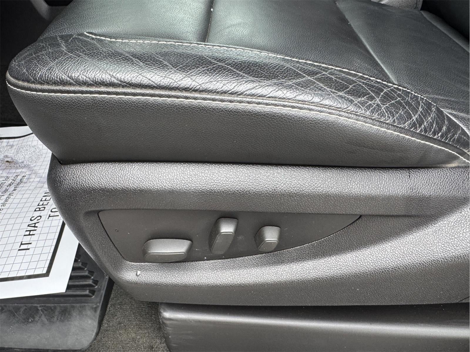 2015 GMC Sierra 2500HD available WiFi SLT