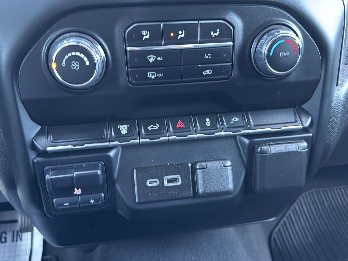 2022 Chevrolet Silverado 2500Hd Custom