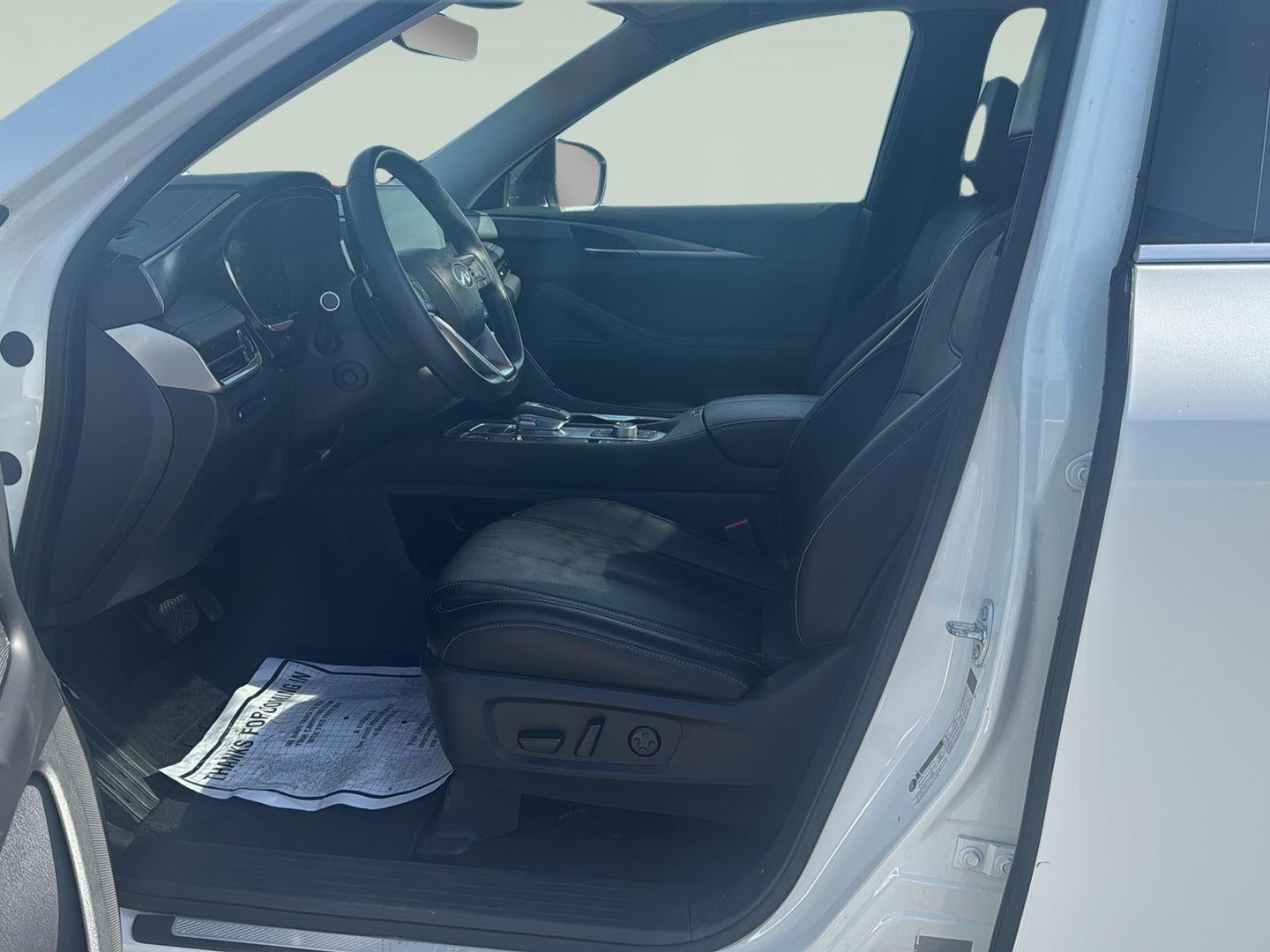 2024 INFINITI QX60 LUXE