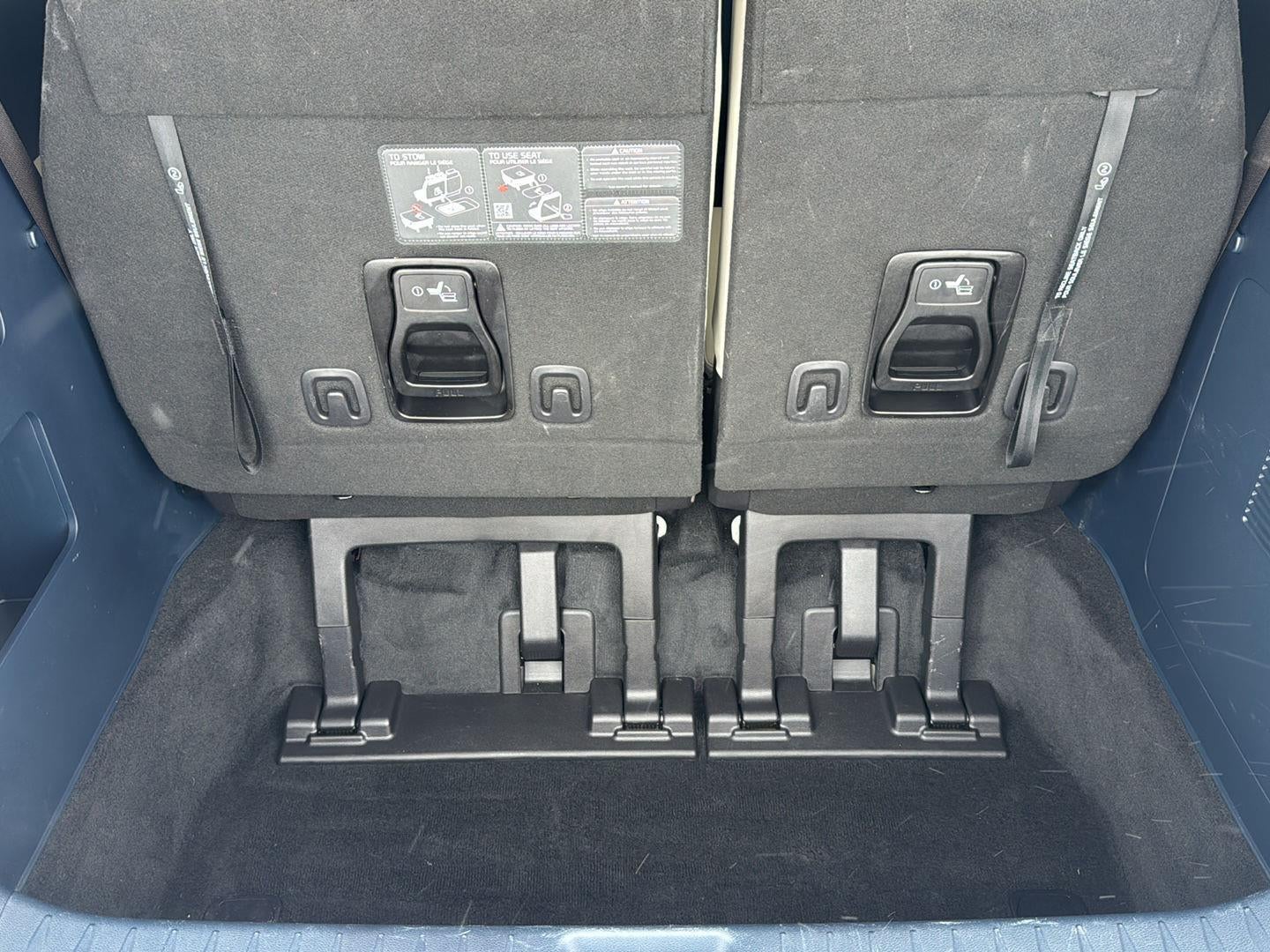 2025 Kia Carnival EX