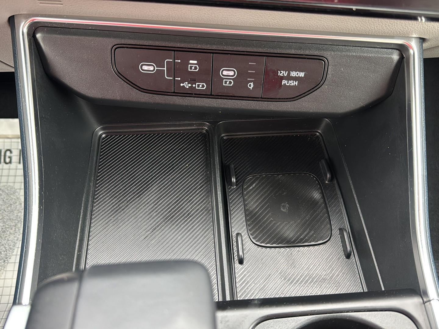 2025 Kia Carnival EX