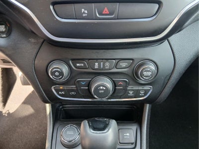 2020 Jeep Cherokee Altitude