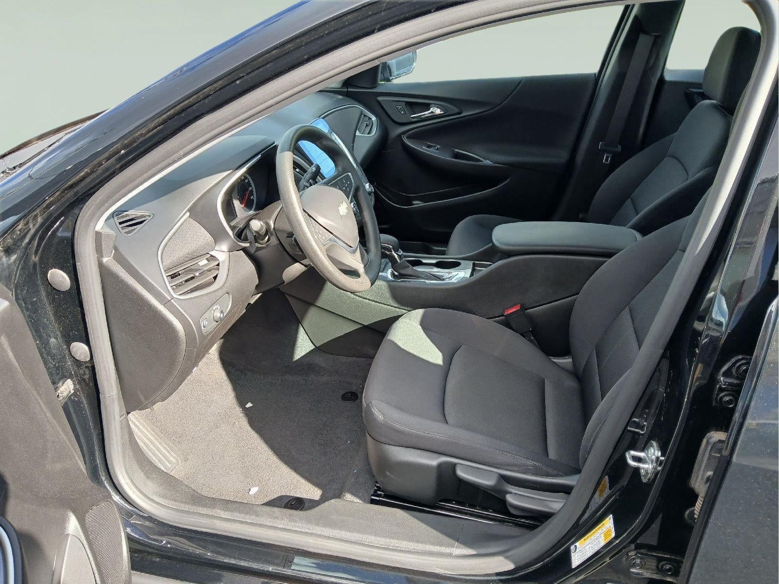 2022 Chevrolet Malibu LS