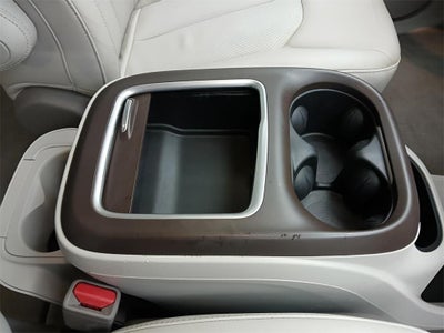 2020 Chrysler Pacifica Touring L Plus