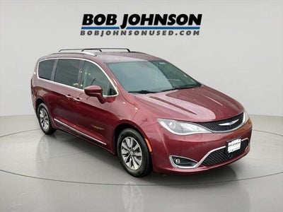 2020 Chrysler Pacifica Touring L Plus