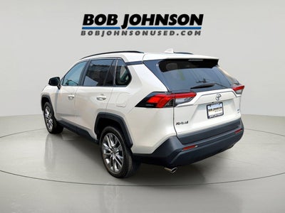 2022 Toyota Rav4 XLE Premium