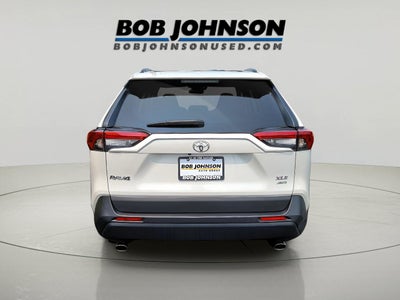 2022 Toyota Rav4 XLE Premium