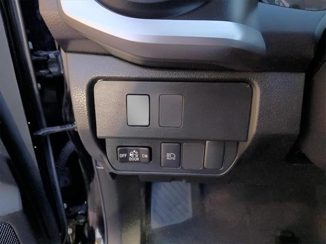 2023 Toyota TACOMA SR5 SR5 V6