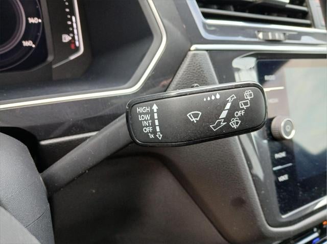 2023 Volkswagen Tiguan SEL R-Line