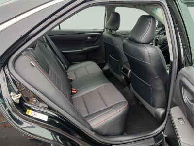 2017 Toyota CAMRY SE