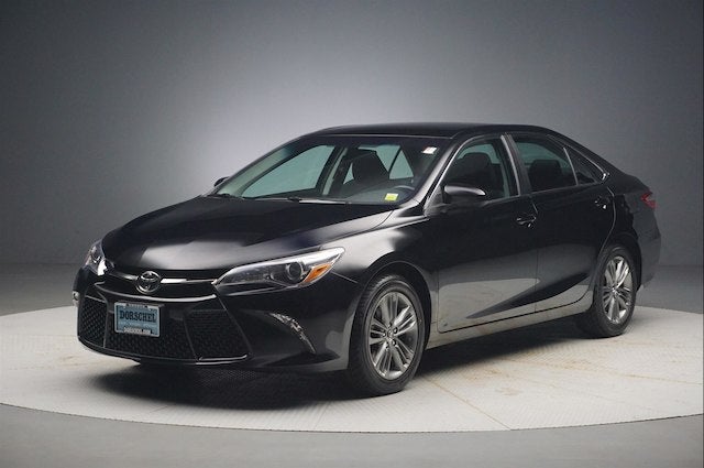 2015 Toyota CAMRY LE