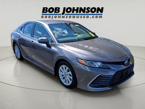 2022 Toyota Camry LE AUTO