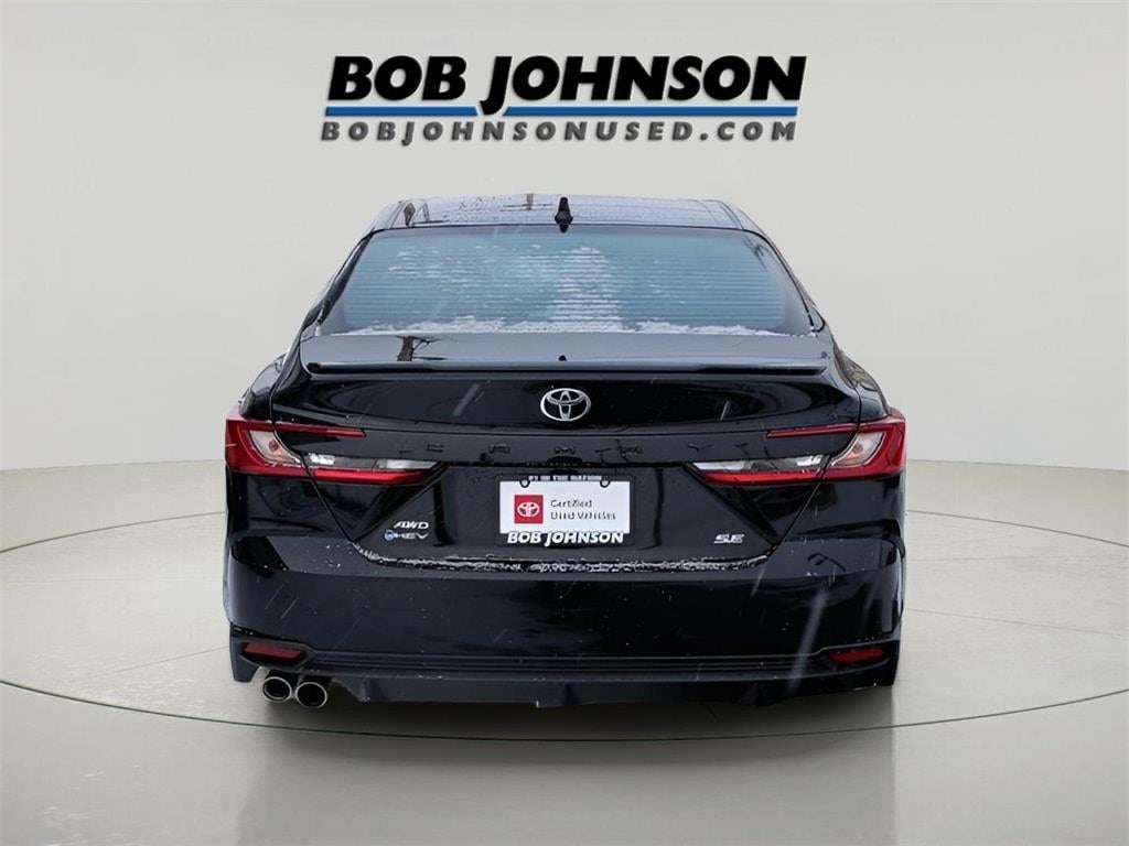 2025 Toyota CAMRY LE