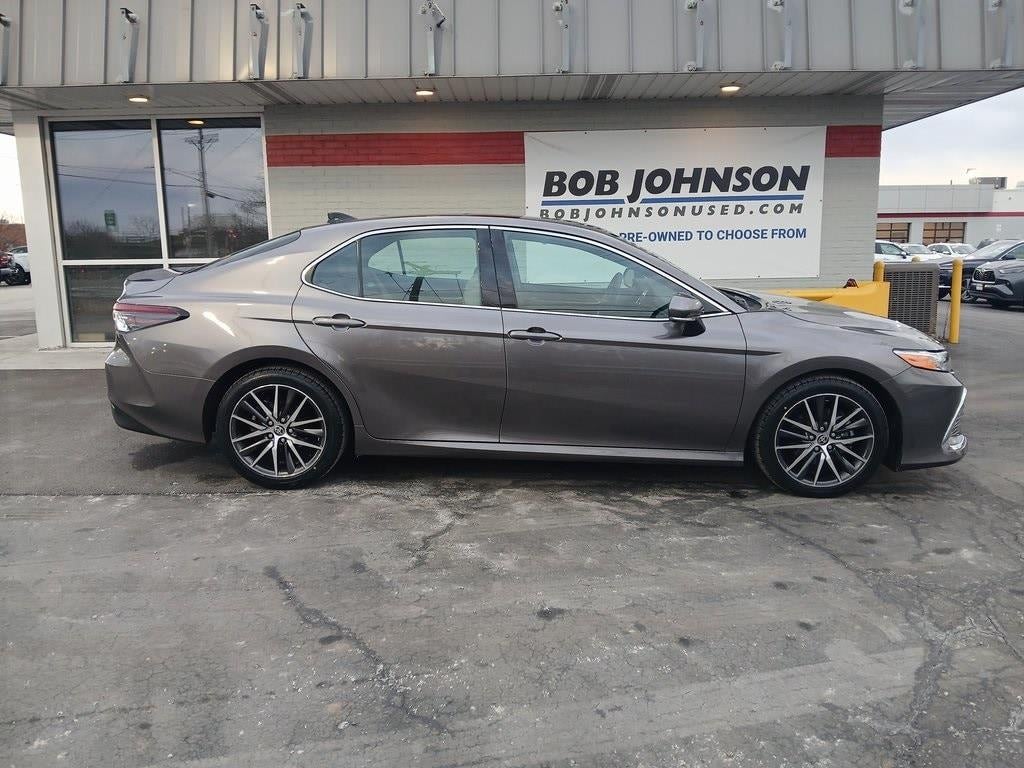 2023 Toyota CAMRY XLE