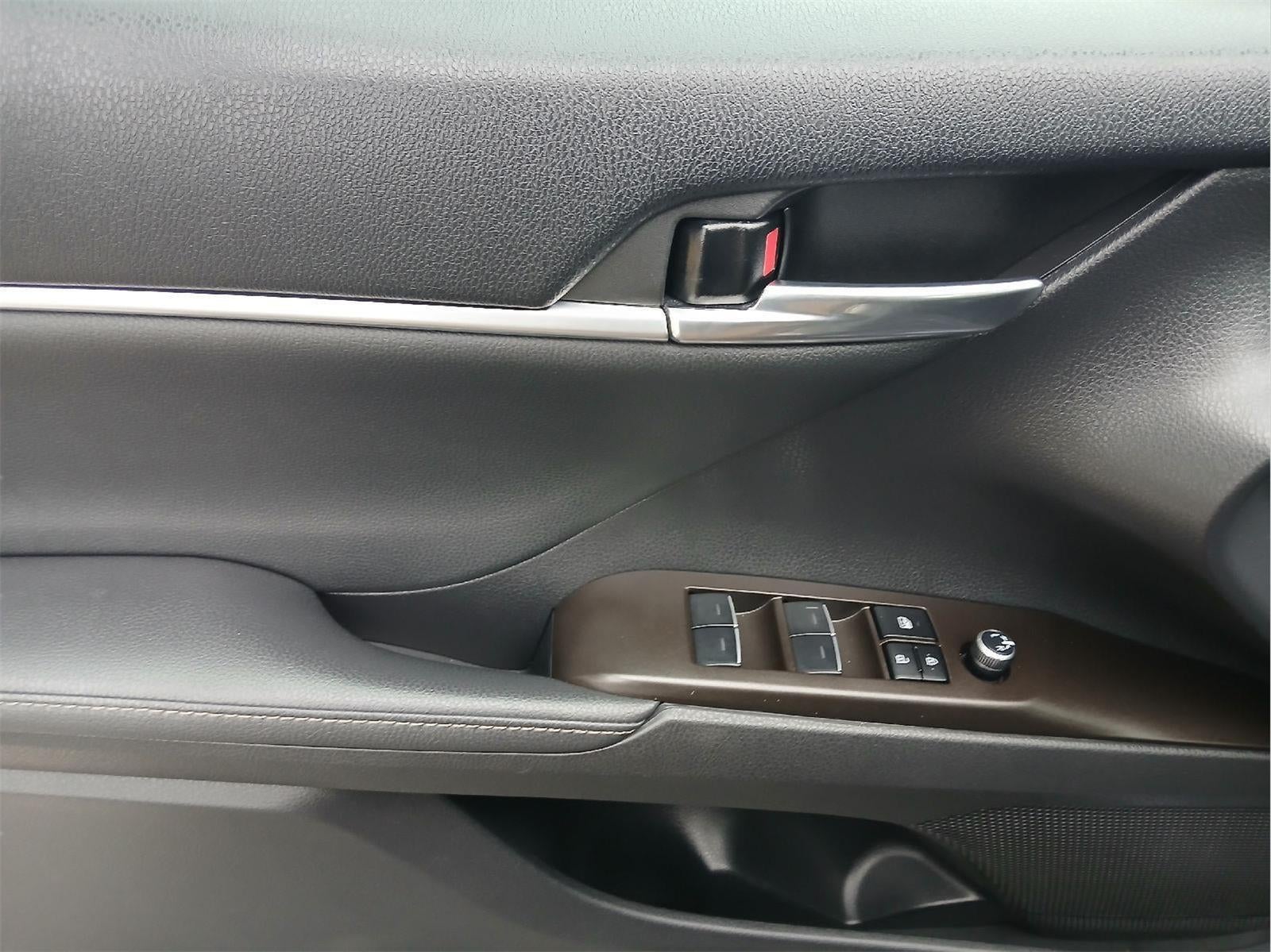 2022 Toyota CAMRY HYBRID Hybrid XSE