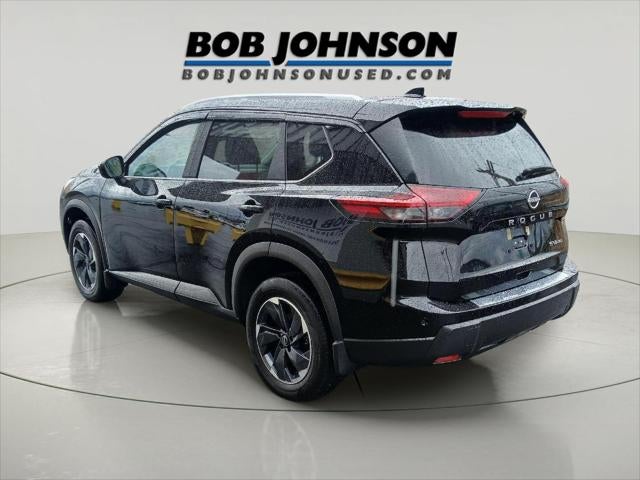 2024 Nissan Rogue AWD SV