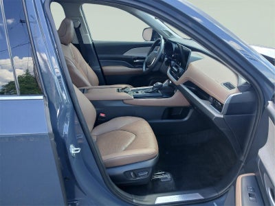 2024 Toyota Grand Highlander Platinum