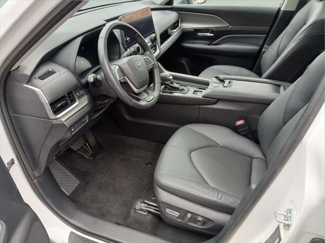 2024 Toyota GRAND HIGHLANDER HV XLE