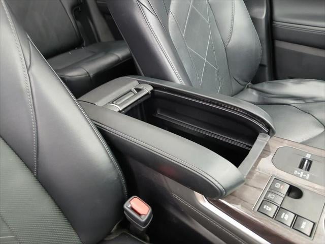 2023 Toyota HIGHLANDER HYBRD Platinum