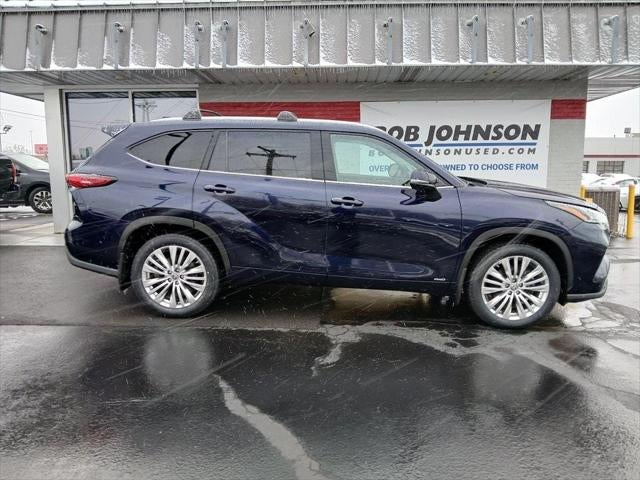 2023 Toyota HIGHLANDER HYBRD Platinum