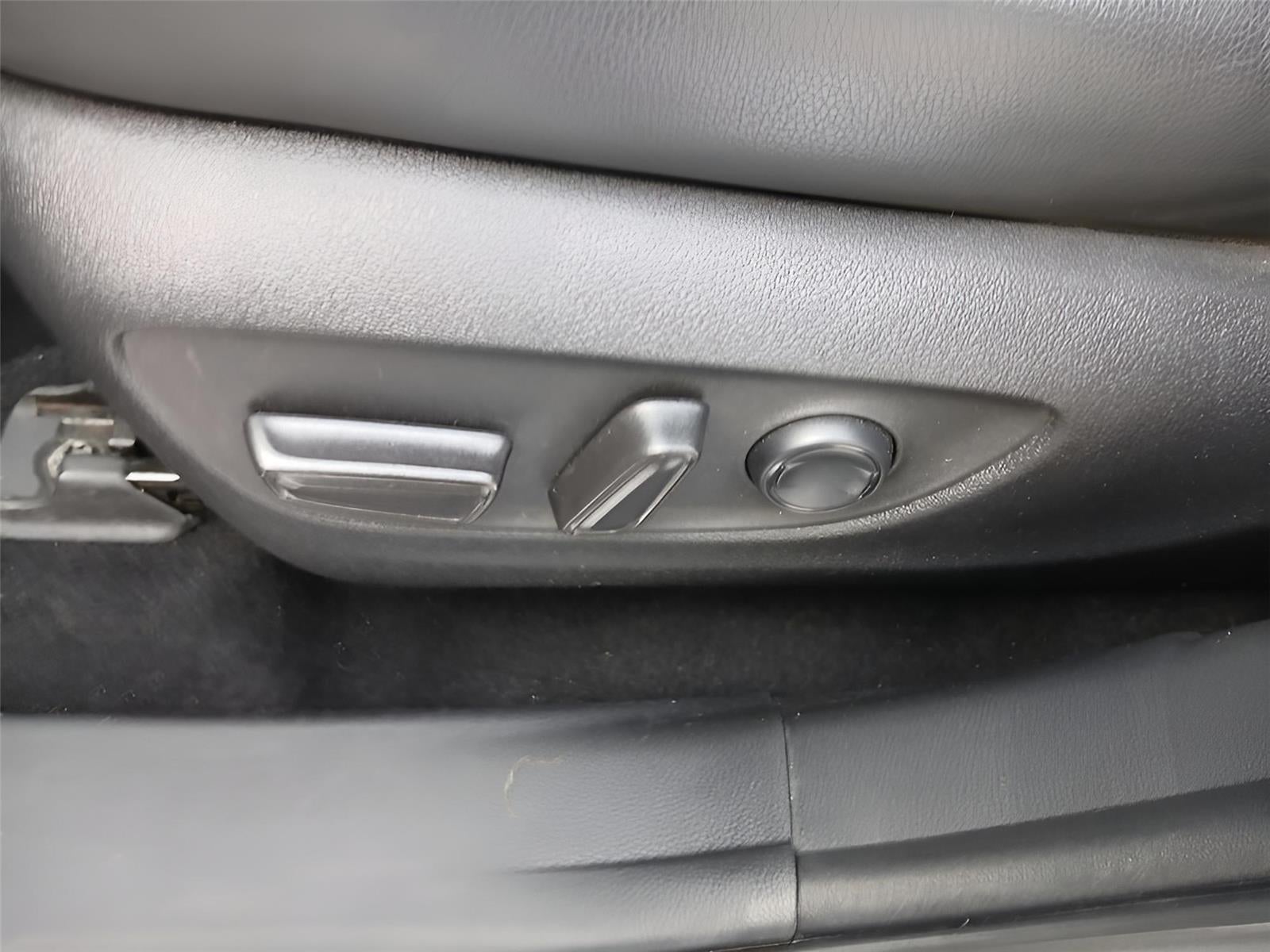 2022 Toyota HIGHLANDER HYBRD XLE